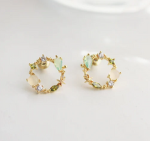 Load image into Gallery viewer, Summer Sea Treasures Earrings - Seashell and Starfish Crystal Sterling Silver Stud Earrings