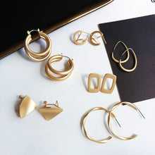 Load image into Gallery viewer, Geometric Matte Gold earrings