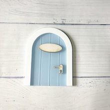 Load image into Gallery viewer, Hand Made Mini Fairy door