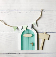 Load image into Gallery viewer, Hand Made Mini Fairy door