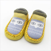 Load image into Gallery viewer, Baby Socks With Rubber Soles