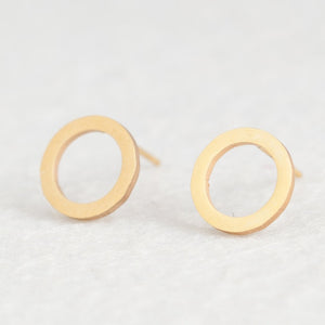 Simple & Classy Stud Earrings