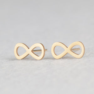 Simple & Classy Stud Earrings