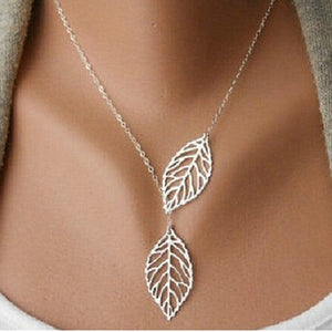 Delicate Pendant Necklace