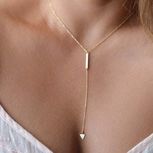 Delicate Pendant Necklace