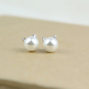 Pretty Stud Earrings