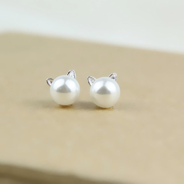 Pretty Stud Earrings