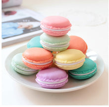 Load image into Gallery viewer, Mini &amp; Cute Macarons Carrying Case